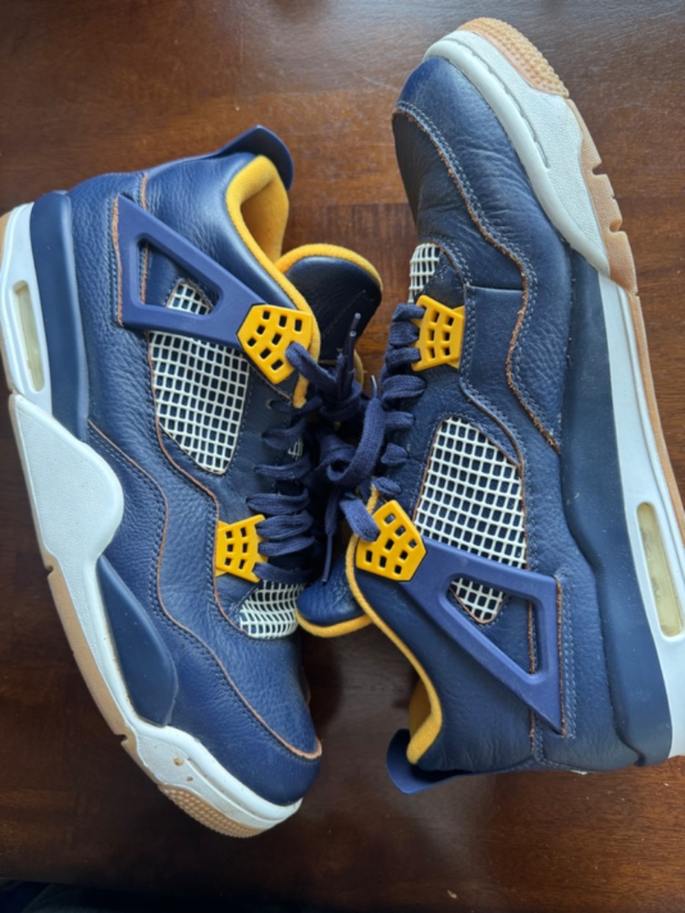 Nike Air Jordan 4 Retro "Dunk From Above". Size 12.